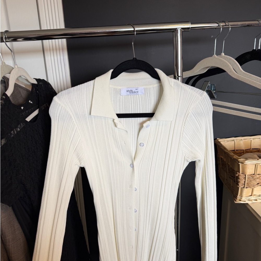 Style addict Ivory Ribbed Button-Down dress - Picture 2 of 4